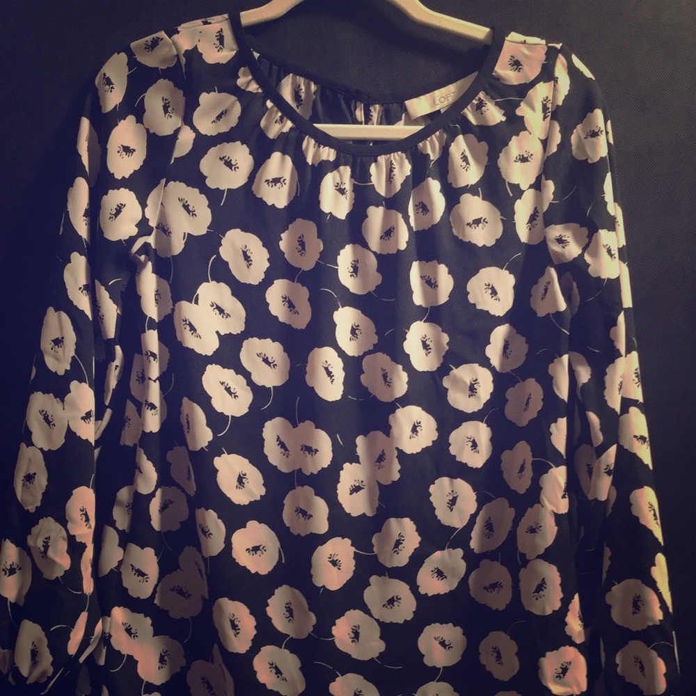 Loft long sleeved blouse